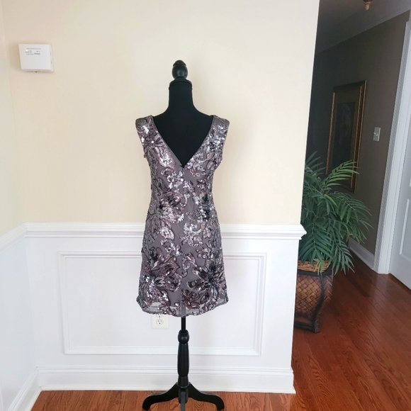 New - White House Black Market Sequin Cocktail Dress - Picture 2 of 12